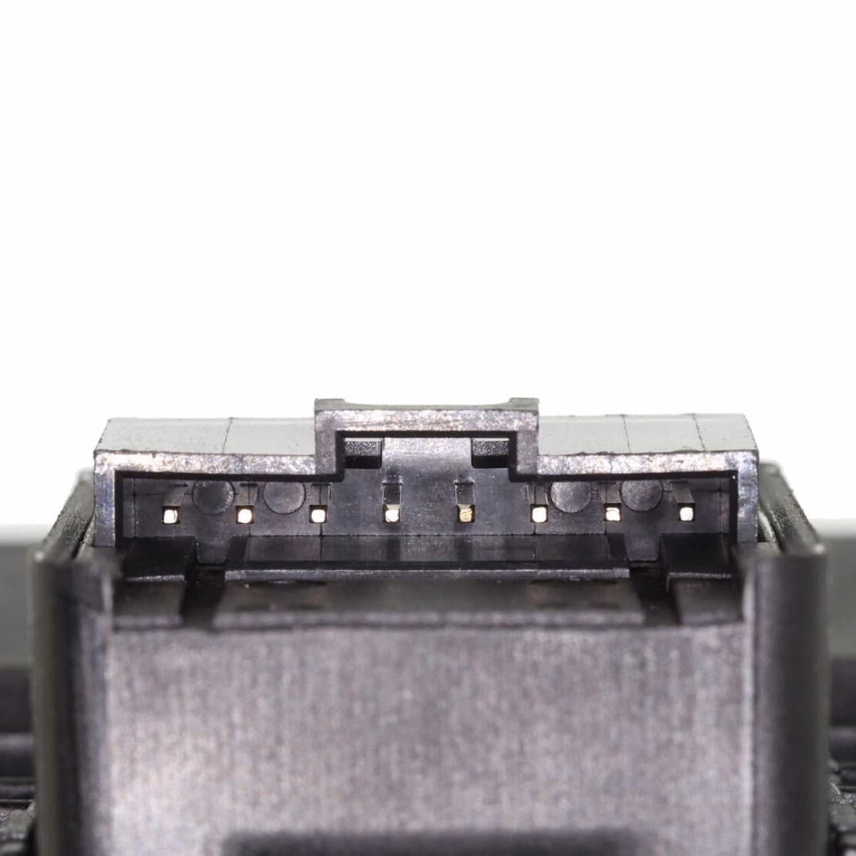 VEMO V27-73-0003 window switch – compatible with Iveco part number 5801304491 / 0000069500478 for Iveco Daily IV models from 2006 to 2012.